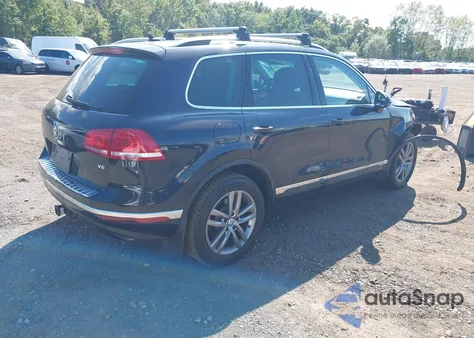2016 Volkswagen Touareg Vr6 Lux from USA, damaged, VIN WVGEF9BP5GD010864